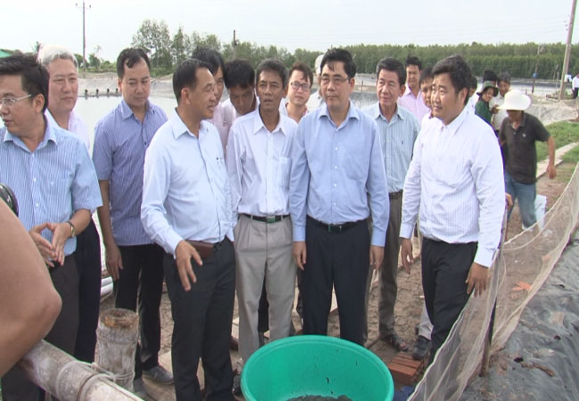 ລັດຖະມົນຕີວ່າການກະຊວງກະສິກຳແລະພັດທະນາຊົນນະບົດເຮັດວຽກຢູ່ແຂວງຊອກຈັງ